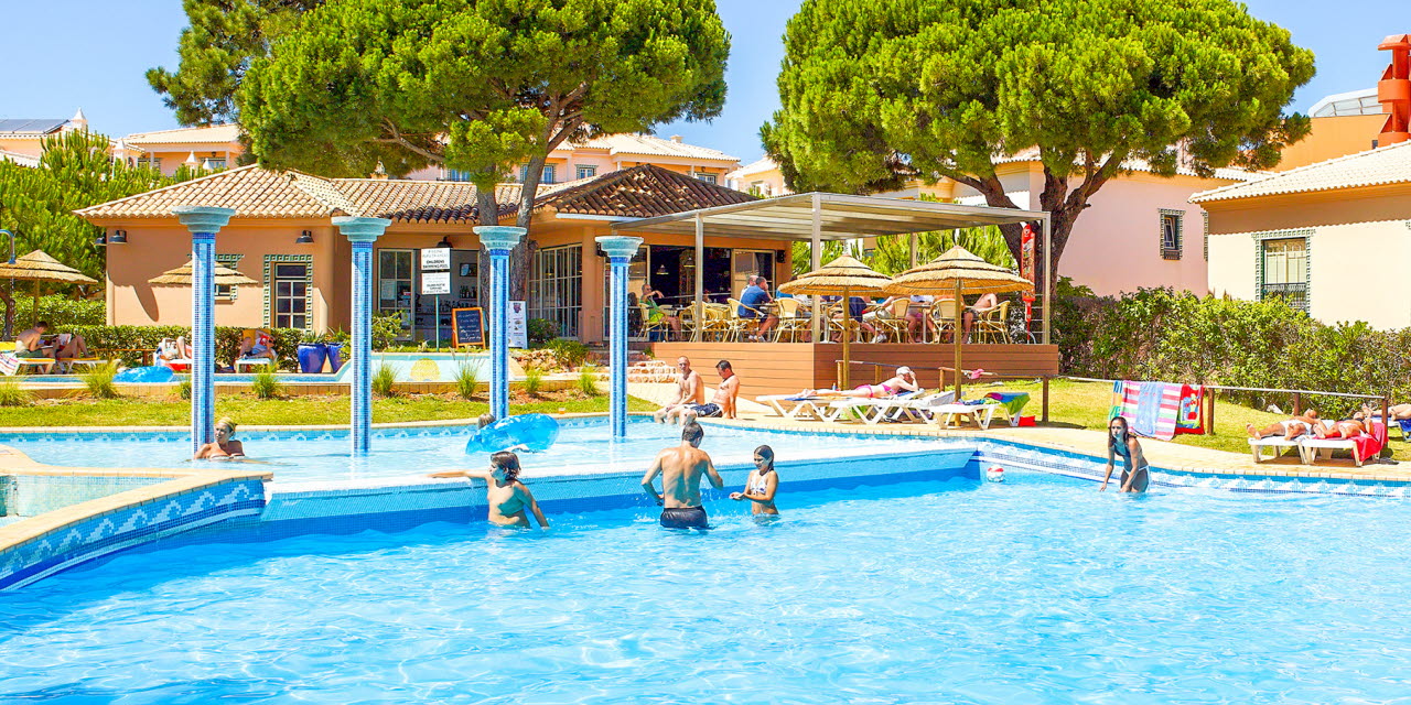 Quinta Pedra dos Bicos i Albufeira i Algarve book din rejse her!